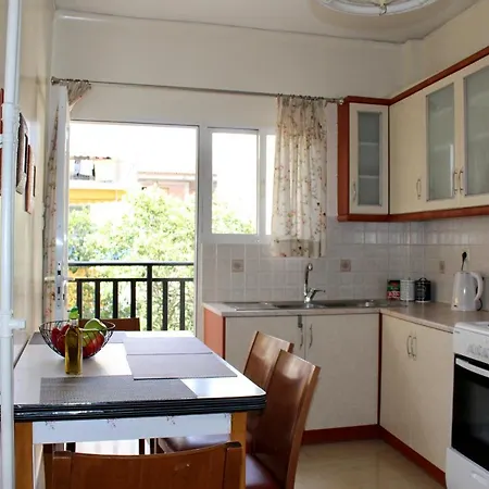Apartment By The Seafront Kalamata